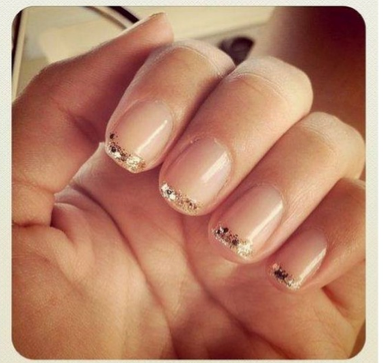 Glitter tip polish