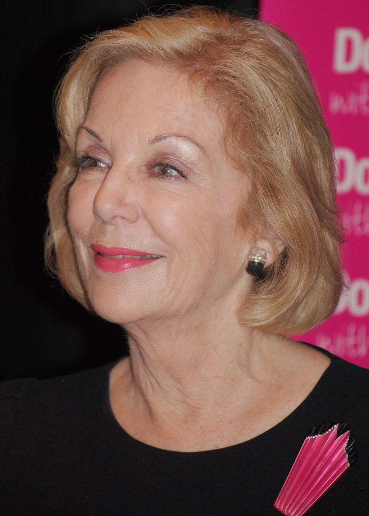Ita Buttrose Fox in Flats 3